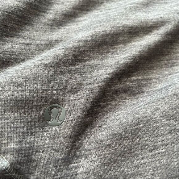 Lululemon Layered Long Sleeve Tee Size 8 Heathered Slate Almost Pear Blouse - Picture 7 of 13